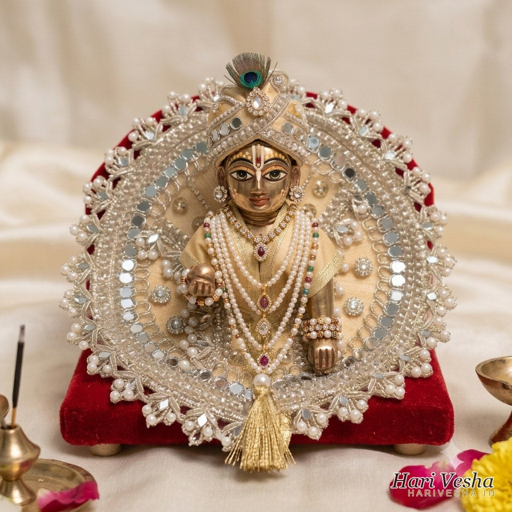 Shwet Chandi Poshak